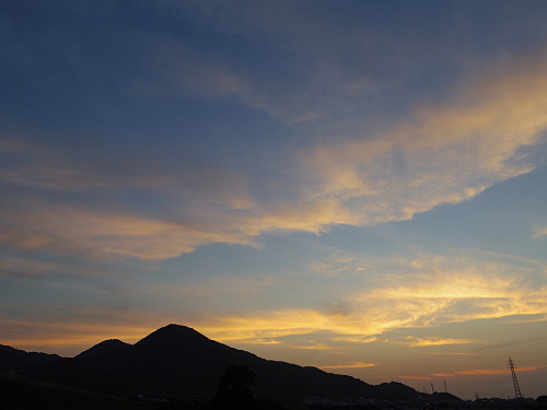 夕暮れの二上山＠香芝市-10