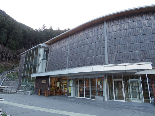 森と水の源流館 ＠川上村-01