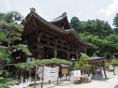 明日香村『岡寺』の無料駐車場-08