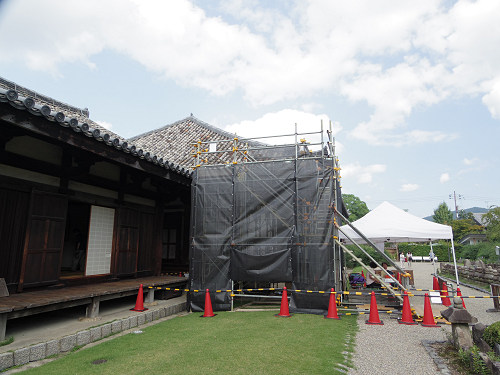 行基葺きの古代瓦の見学＠元興寺-04