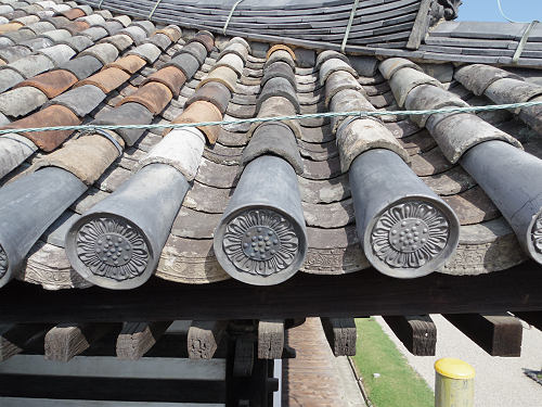 行基葺きの古代瓦の見学＠元興寺-07