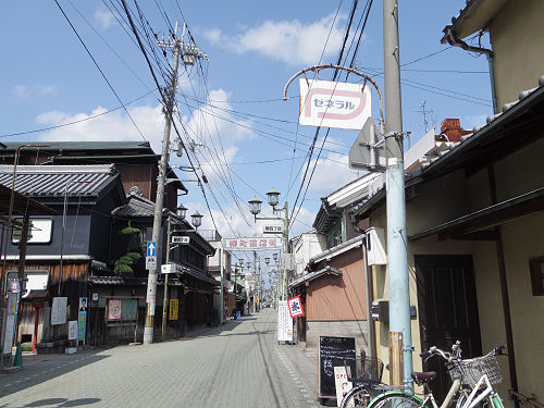 猫窓 ＠やなぎまち商店街（大和郡山市）-01