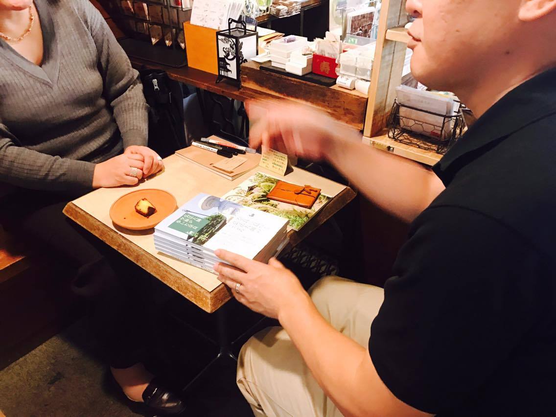 『奈良を愉しむ 弘法大師空海が歩いた奈良』サイン会-02