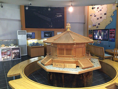 斑鳩町の『マンホールカード』-02