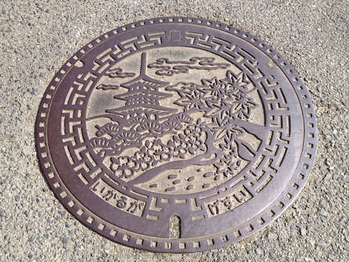 斑鳩町の『マンホールカード』-08