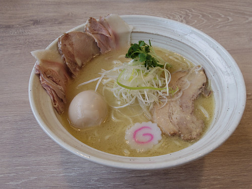 MENYA BIBIRI ＠奈良市七条町-05