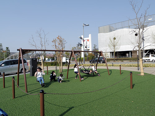 天理駅前広場コフフン(CoFuFun) @天理市-11 天理駅前広場コフフン(CoFuFun) @天理市-11