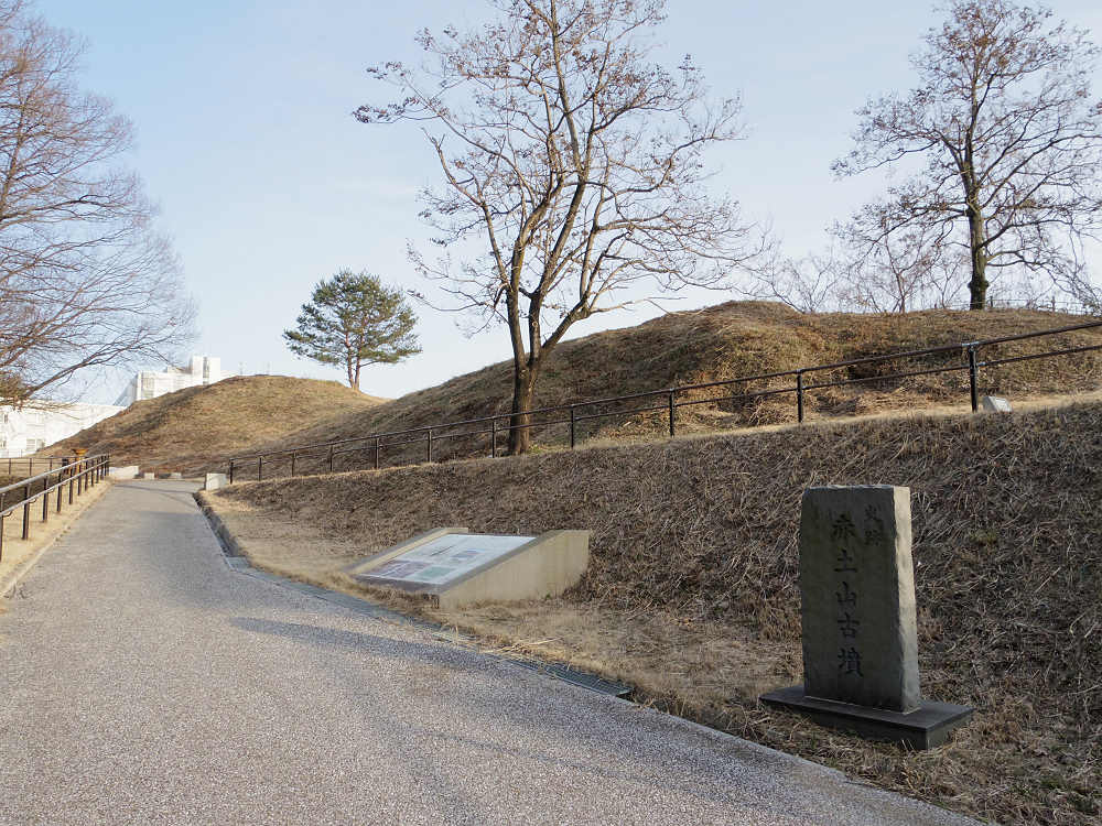 赤土山古墳＠天理市櫟本町-01
