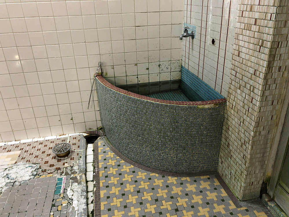 銭湯『中央温泉』＠大和高田市-13