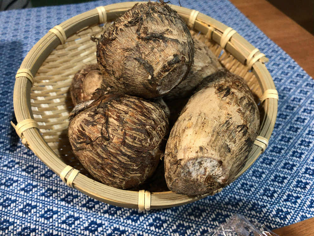 大和伝統野菜の里芋「味間いも」はラップしてレンチンで美味！-01