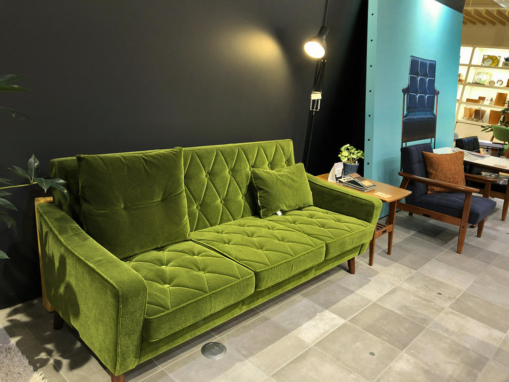 カリモク60オフィシャルショップ ＠グランフロント大阪店-04