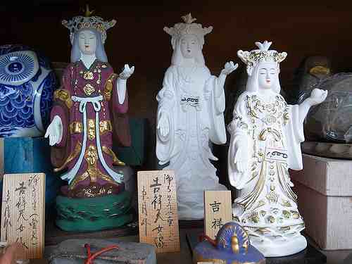 浄瑠璃寺前のお食事処＆土産物店