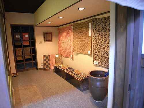 テイスト色々。綿風呂敷の『趣味の裂地 おしだ』