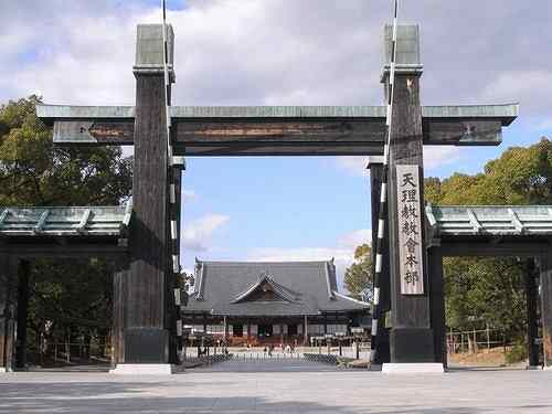 天理教の独特の雰囲気を感じる「天理市街」散歩その１