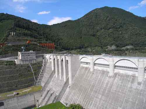 意外と楽しい『大滝ダム・学べる建設ステーション』
