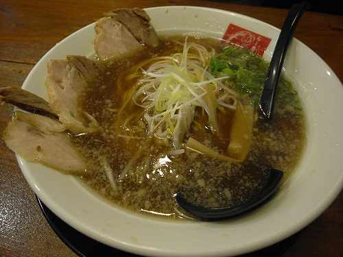 優しく美味しい豚骨醤油『夢っ志愈亭』＠大和郡山市