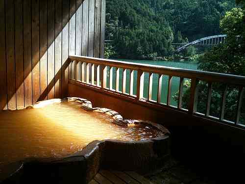 奈良県一の秘湯で名湯!入之波温泉『山鳩湯』@川上村