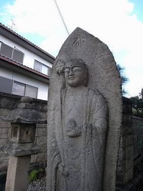 般若寺近くの『北山十八間戸』『夕日地蔵』@奈良坂