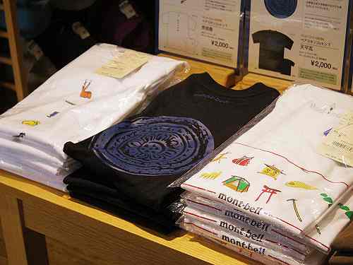 素敵な『奈良モチーフTシャツ』3種＠モンベル東大寺門前店