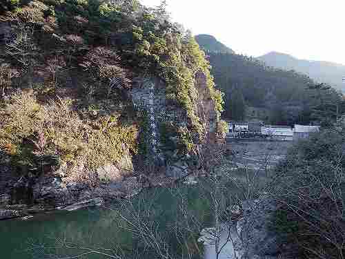 明治の造林王『土倉庄三郎』の磨崖碑と銅像＠川上村大滝