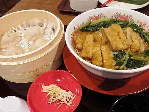 カツが乗った「パーコー麺」が美味『京鼎樓小館』＠イオンモール橿原
