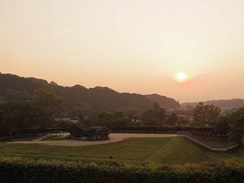 棚田・古墳・宮跡。飛鳥～橿原で夕陽を見てきました