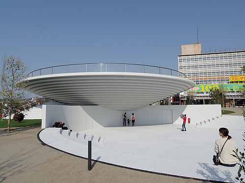 ユニーク！遊べる！『天理駅前広場コフフン(CoFuFun)』