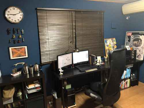 『壁紙屋本舗LAB』（大阪市）のペンキで自宅の壁塗り