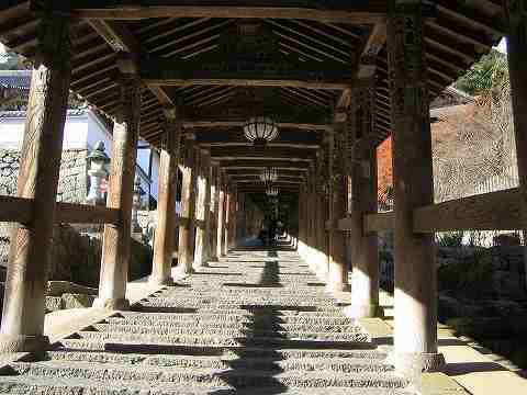 『長谷寺』の長くて渋～い「登廊」がイイ！