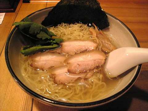 評判の支那そば『華山』は美味しかった！