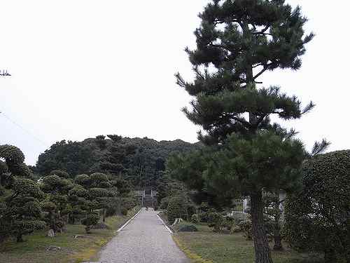 奈良の大仏さんの生みの親『聖武天皇陵』