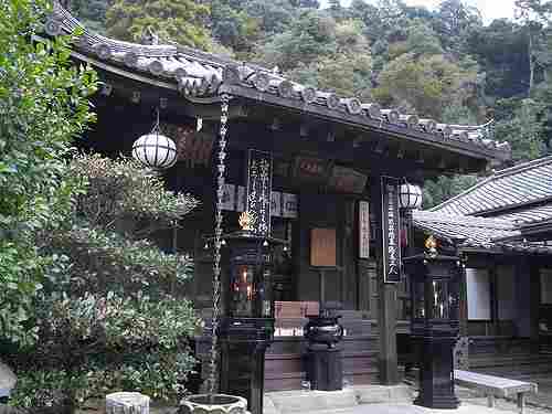 三十三所番外札所『法起院』と長谷寺の門前