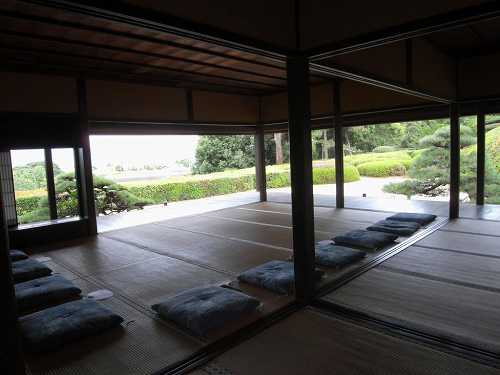 座敷からお庭一望！茶の湯の寺『慈光院』＠大和郡山市