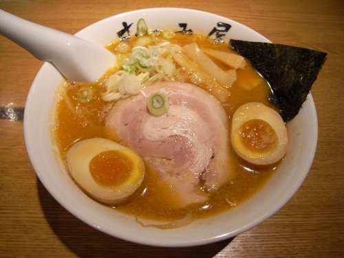 北海道の味を堪能！『らーめん むつみ屋』＠橿原市