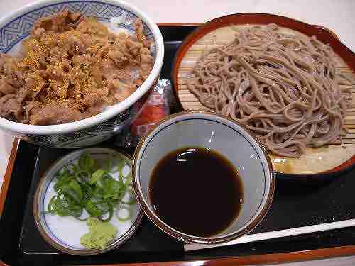 十割そばが安い！『そば処 吉野家』＠橿原アルル