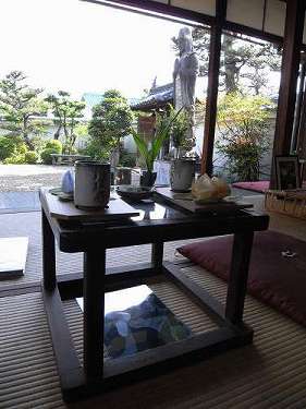カフェ気分！女人裸形阿弥陀仏の寺『璉珹寺』＠奈良市