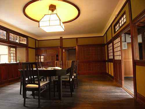 文豪設計の和モダン建築『志賀直哉旧居』＠奈良市高畑