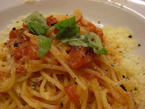 モチモチ「生パスタ」が美味『雨宮製麺所』＠きたまち