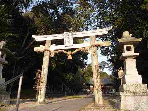 『伊射奈岐神社』と『大和天神山古墳』＠天理市柳本町