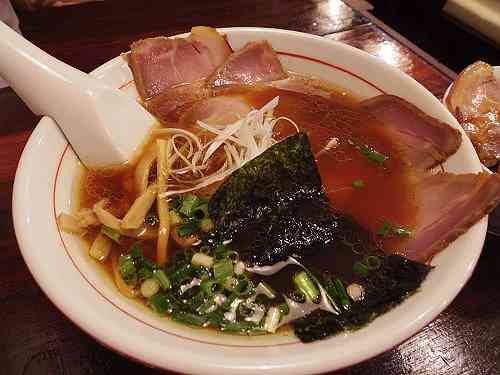 醤油強め・味濃いめの男性的中華そば『麺食堂88』＠川西町