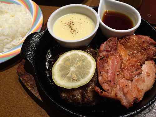 ご飯カレーおかわり自由のハンバーグ店『ロマン亭』＠イオンモール橿原