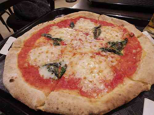 マルゲリータピッツァが格安！『ナポリス』＠奈良三条通り店